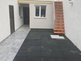 De vanzare casa 2 camere, recent renovata - Zona Domenii-...