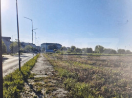 Teren intravilan 2.500 mp, ultracentral Titu, ideal investi?