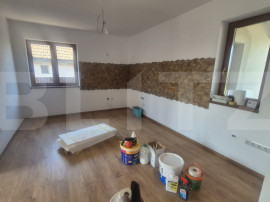 Casa cu 3 camere de inchiriat, 120 mp, teren 950 mp, Balta B