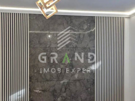 3 camere ultrafinisat/Balcon &icirc;nchis/Beci/Centrală proprie/