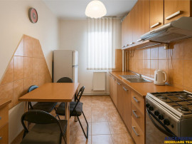 Mobilat si echipat, compozitie ergonomica, pe 3 camere, Ghim