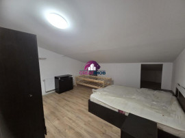 Apartament 3 camere de inchiriat, ETAJUL 2 &ndash; destinat m...