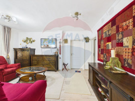 Oportunitate - 2 Apartamente 4 + 2 camere - Zona 13 Septe...