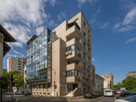 Unirii &ndash; Radu Vodă | Spațiu Comercial 248 mp | Două Fro