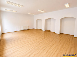 Spatiu comercial birouri, costurile utilitatilor incluse, U