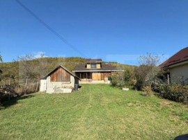 Vanzare Teren 4.361mp cu casă P+Mansardă, Cristur-Șieu, B