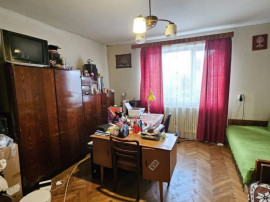 Casa individuala 5 camere , 175 MP , Zona Andrei Muresanu ,