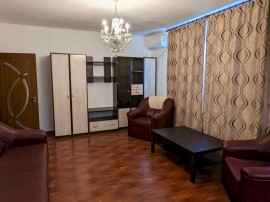 Apartament cu 3 camere, situat in vila, in zona Aparatorii P