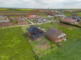 Casă de vânzare "la roșu" în Livada de Bihor