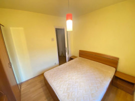 Apartament 3 camere, zona Vlaicu