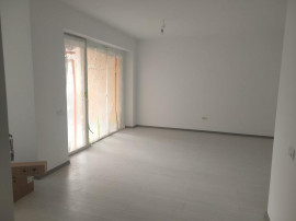 Apartament 2 camere,bloc nou,Racadau -intrare,122500 Euro
