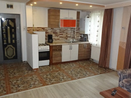 Apartament 3 camere decomandat in Deva ,Zamfirescu, parter, mobilat