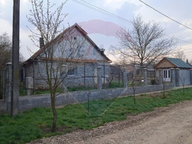 Casa de vanzare in Cetariu , Jud. Bihor