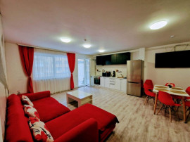 Apartament modern 2 camere, terasa 27mp, parcare, Zona Flori