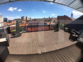 Imobil cu destinatii multiple, Ultracentral