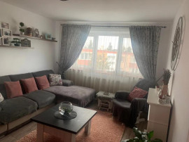 Apartament 3 camere semidecomandat - zona Astra.