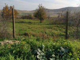 Nicolae Balcescu - Tulcea, teren cu deschidere 27 ml la drum