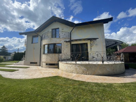 Cornu de Jos Doua case moderne, crama la subsol, prosumato