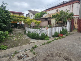 Teren de vanzare - Piata Centrala, 300 mp, toate utilitatile