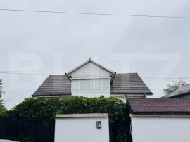 Casa P+M, 96 mp utili, 211 mp teren, zona Cernele