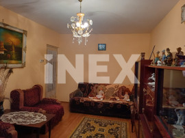 Vanzare apartament 3 camere stradal, Mioveni