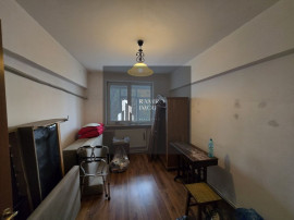 Apartament 3 camere Decomandat Giurgiului