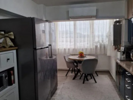 Apartament 2 camere, decomandat - zona Astra