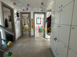 Casa individuala de &ndash; Strada Amurgului Popesti