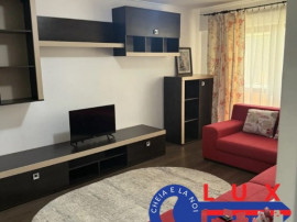 ID 624 Apartament 3 camere DE INCHIRIAT