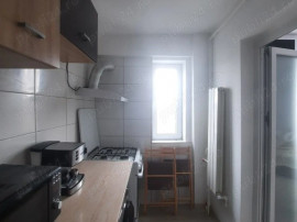 Piata sudului secuilor etaj 10 confort 2