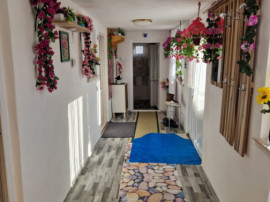 Casă de v&acirc;nzare, 47.70 mp utili, Găvănești -Olt