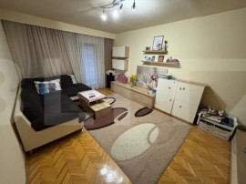 Apartament 3 camere, 65 mp,