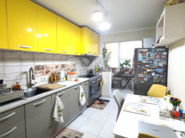 Apartament 4 camere | Decomandat | Renovat