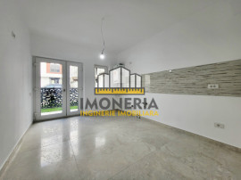 Casa finalizata 5 camere, 0% comision, metrou 1 Decembrie