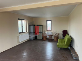 CASA CU TEREN DE 5000MP - JUDET GIURGIU 30KM DE BUCURESTI