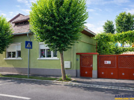 3D!Ansamblu casa productie comercial, 3 corpuri,acces strada