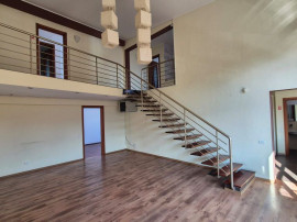 Duplex 200,38 mp utili + 32,51 mp balcoane + 2 locuri par...