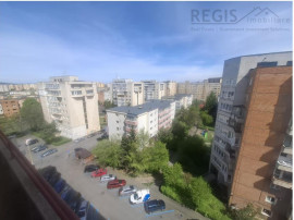 Apartament 3 camere cu parcare si boxa zona Spitalul Judetea