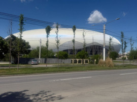 Teren intravilan, 500 mp, 18 ml front stradal, zona stadion