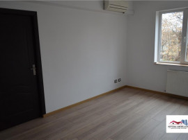 Spatiu Comercial 2 Camere de Inchiriat Zona Ultracentrala