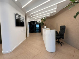 Spatiu comercial de inchiriat l Birouri l Pipera