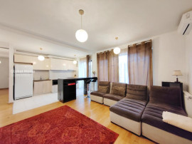 3 camere decomandate | Parcul Carol | Parcare inclusă | 81