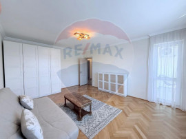 Prima &Icirc;nchiriere-Apartament Premium-zona Trei Stejari