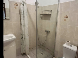 Dimitrie leonida oituz cu gradina si parcare