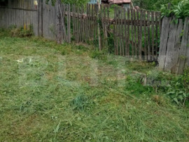 Casa individuala, 44 mp, teren 800 mp, utilități, zona Boi
