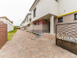 Casă nouă 4 camere, P+1, zona centrală