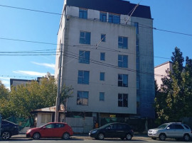 V&acirc;nd bloc locuințe colective la GRI, stradal &ndash; Șos. ...
