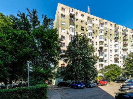 Apartament cu 3 camere etajul 3 Vlaicu