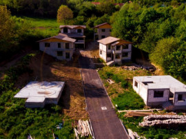 PROIECT de 6 case in constructie - Stefanesti - Valea Mare