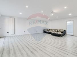 Apartament nou 3 camere cu terasa, ultracentral, 79 mp, c...